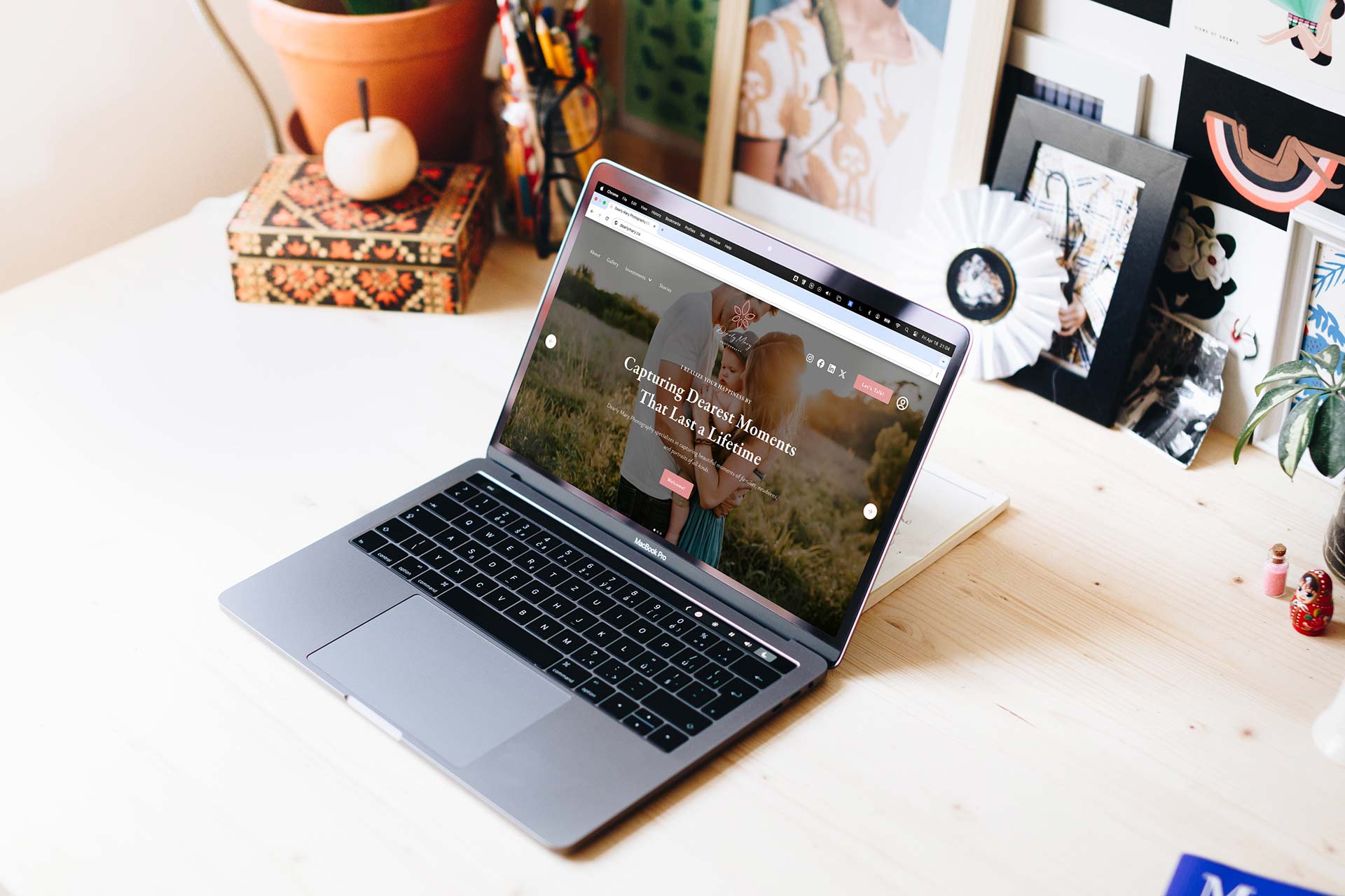 Website Development of the Dearly Mary Photography Project